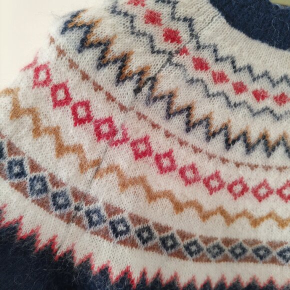 Doen Fashion pullover sweater, fitted sweater shirt - Picture 9 of 12